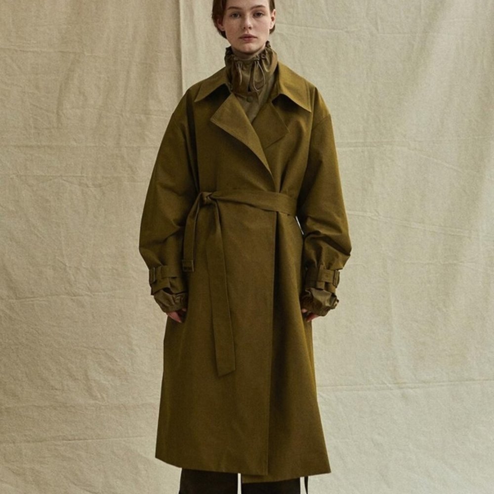 Low Classic Double Trench Coat Size S